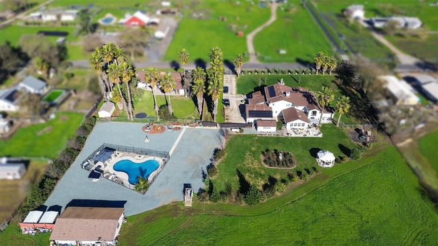 12860 E Tokay Colony Rd, Lodi, CA 95240