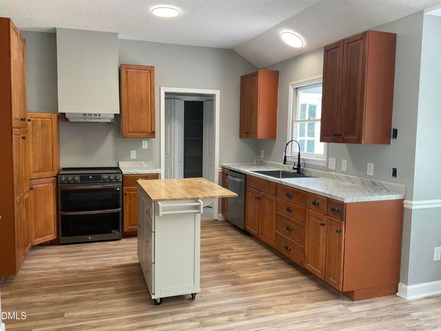 6321 Calico Court, Wake Forest, NC 27587