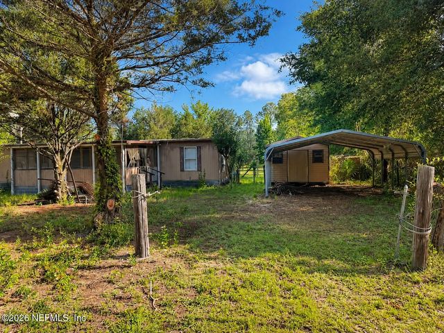 602 JUNIOR LAKE Drive, Interlachen, FL 32148