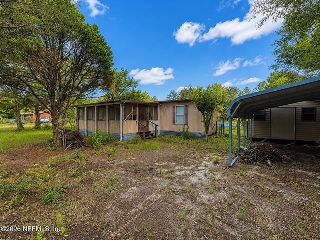 602 JUNIOR LAKE Drive, Interlachen, FL 32148