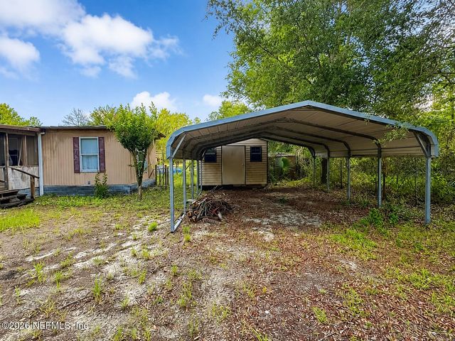 602 JUNIOR LAKE Drive, Interlachen, FL 32148