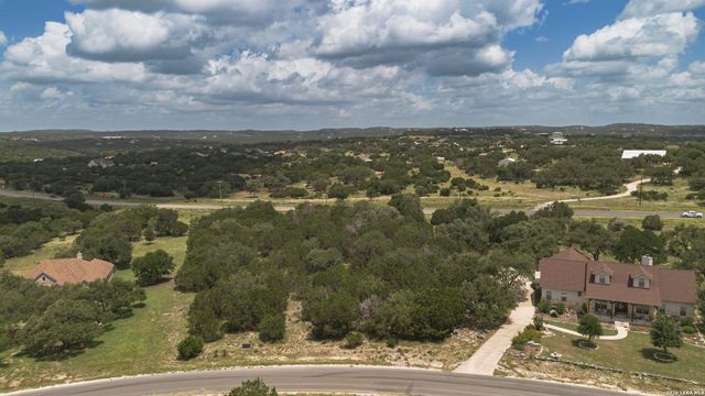 129 Blackbird Dr, Spring Branch, TX 78070
