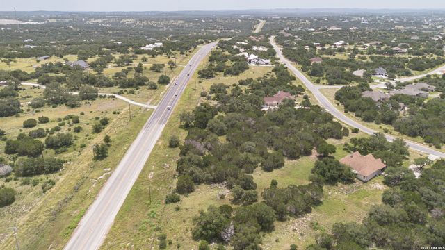 129 Blackbird Dr, Spring Branch, TX 78070