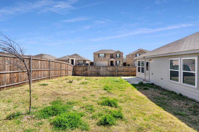 1100 Varson Drive, Haslet, TX 76052