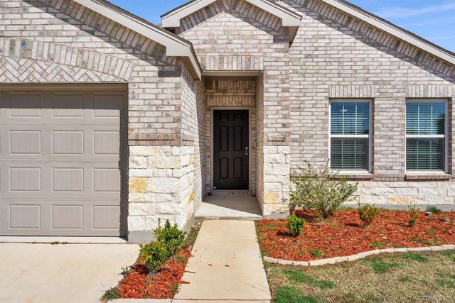 1100 Varson Drive, Haslet, TX 76052