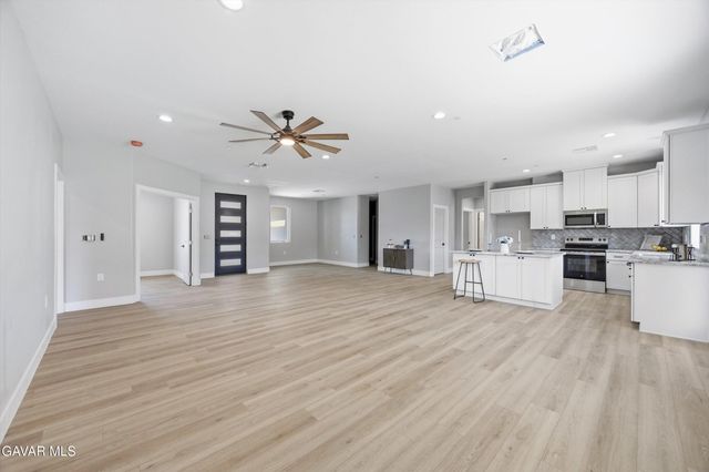 20112 Clubview Drive, Tehachapi, CA 93561