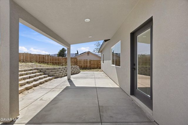 20112 Clubview Drive, Tehachapi, CA 93561