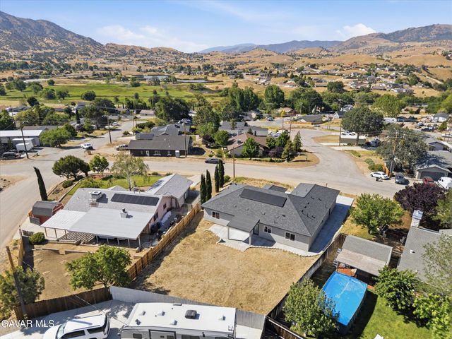 20112 Clubview Drive, Tehachapi, CA 93561