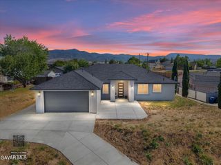 20112 Clubview Drive, Tehachapi, CA 93561