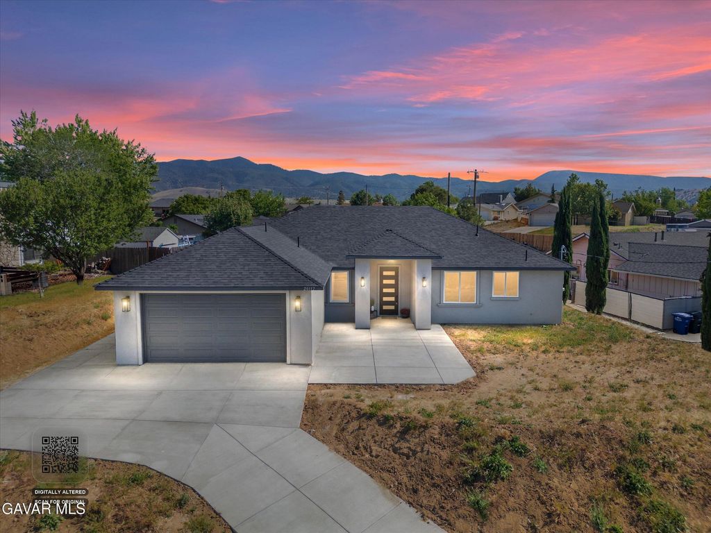 20112 Clubview Drive, Tehachapi, CA 93561