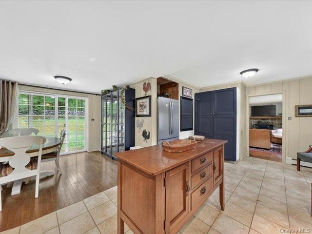 33 Willow Trail Court, Carmel, NY 10512