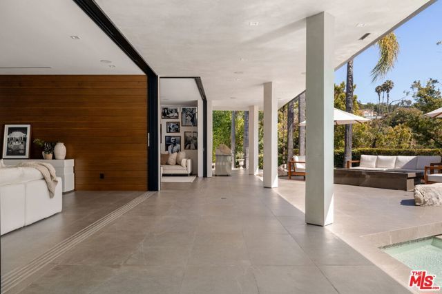 9108 Alanda Place, Beverly Hills, CA 90210