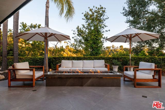 9108 Alanda Place, Beverly Hills, CA 90210