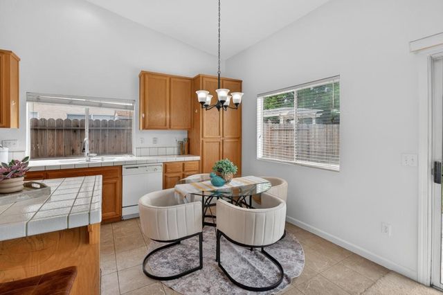 9028 Willowberry Way, Elk Grove, CA 95758