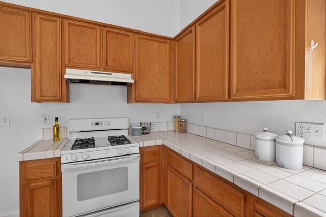 9028 Willowberry Way, Elk Grove, CA 95758