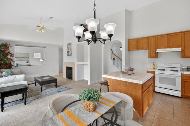 9028 Willowberry Way, Elk Grove, CA 95758