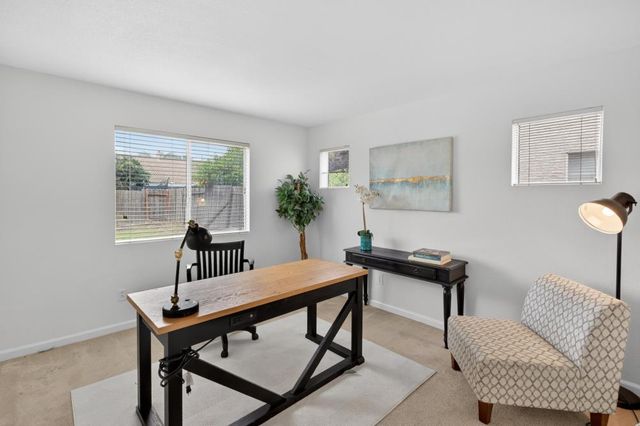 9028 Willowberry Way, Elk Grove, CA 95758