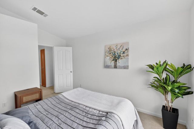 9028 Willowberry Way, Elk Grove, CA 95758