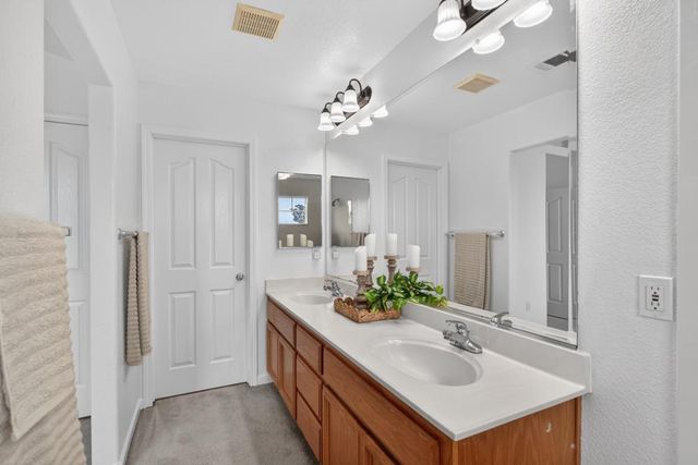 9028 Willowberry Way, Elk Grove, CA 95758