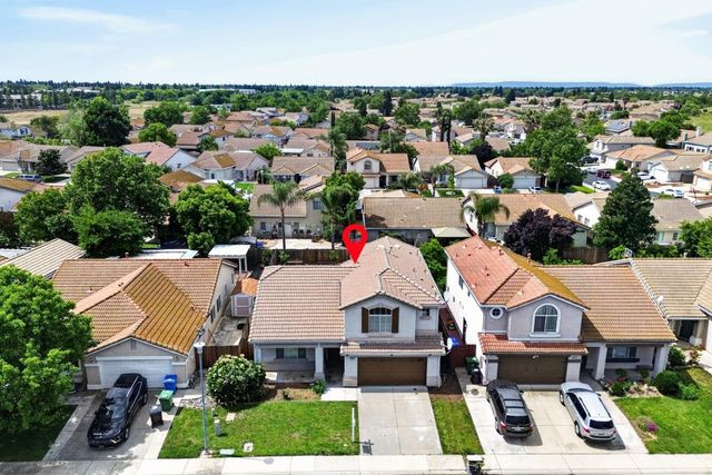 9028 Willowberry Way, Elk Grove, CA 95758