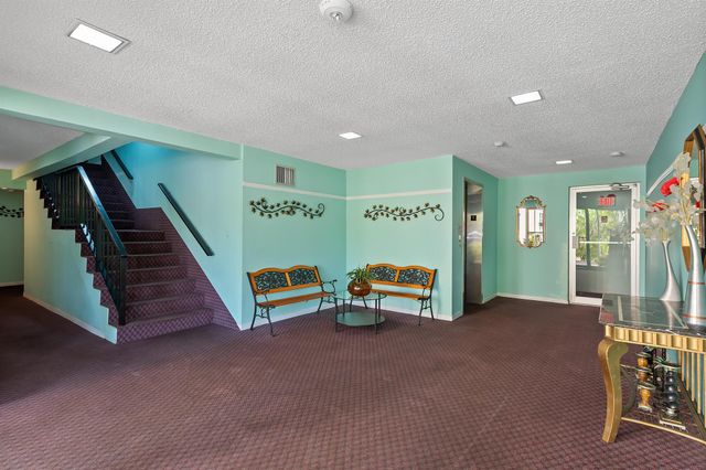 4980 E Sabal Palm Boulevard 226, Tamarac, FL 33319