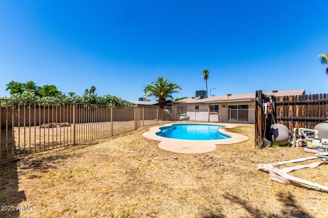17629 N 8th Avenue, Phoenix, AZ 85023