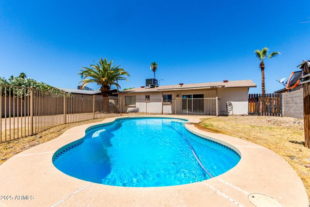 17629 N 8th Avenue, Phoenix, AZ 85023