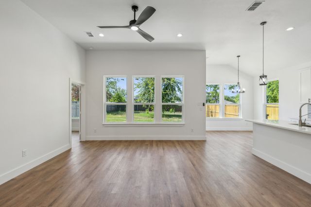4617 Pickett Street, Greenville, TX 75401