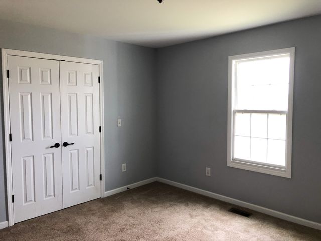 171 Raspberry Dr, Winchester, TN 37398