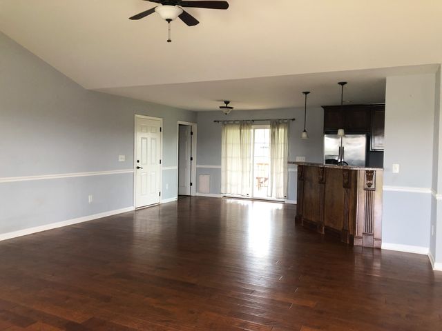171 Raspberry Dr, Winchester, TN 37398