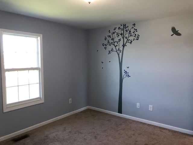 171 Raspberry Dr, Winchester, TN 37398