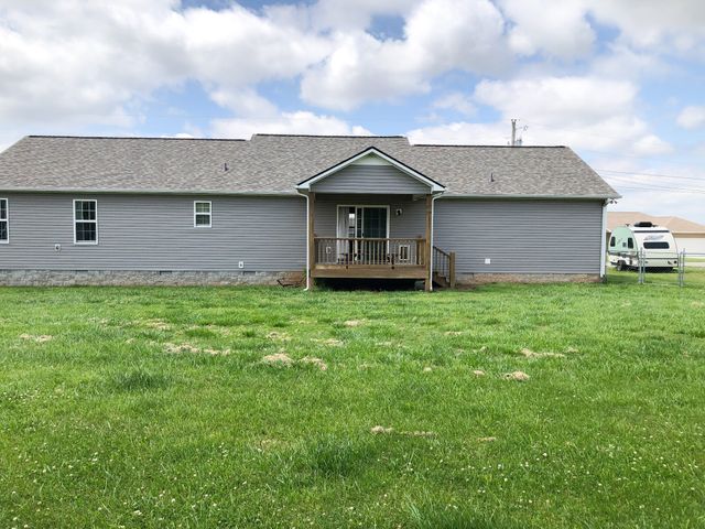 171 Raspberry Dr, Winchester, TN 37398