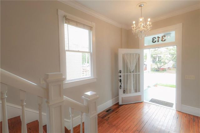 313 W 33rd Street, Savannah, GA 31401