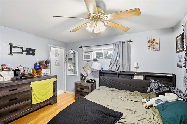 5641 Shady Oak Street, Huber Heights, OH 45424