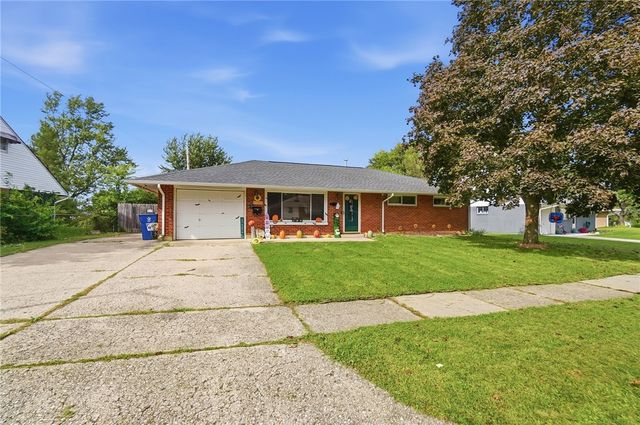 5641 Shady Oak Street, Huber Heights, OH 45424