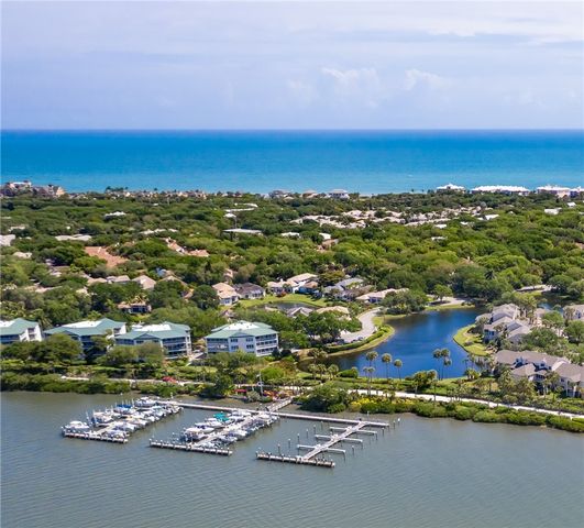 1460 Winding Oaks Circle W 104, Vero Beach, FL 32963