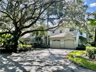 1460 Winding Oaks Circle W 104, Vero Beach, FL 32963