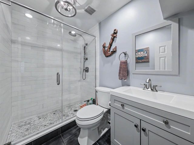 N2446 Knollwood DRIVE, Lake Geneva, WI 53147