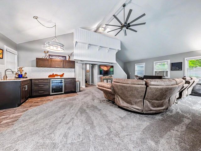 N2446 Knollwood DRIVE, Lake Geneva, WI 53147