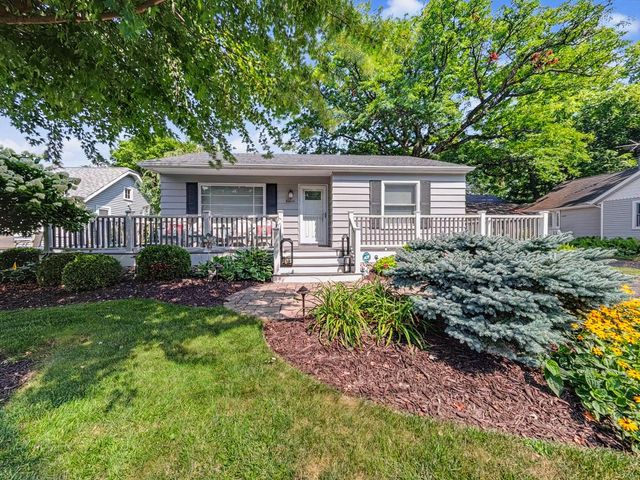 N2446 Knollwood DRIVE, Lake Geneva, WI 53147