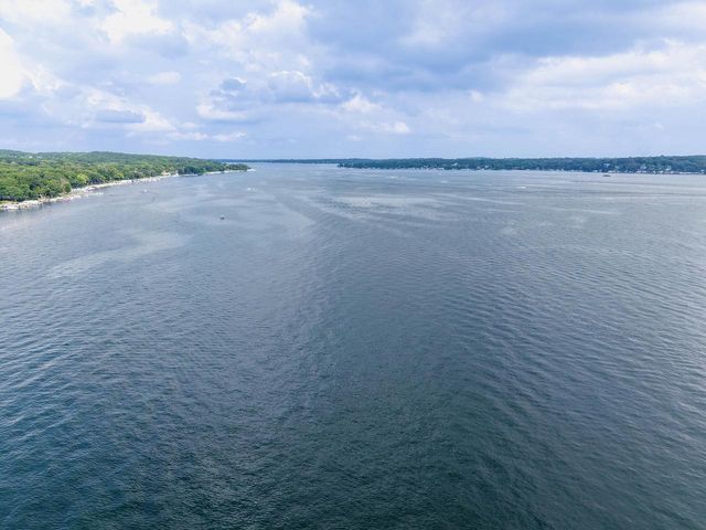 N2446 Knollwood DRIVE, Lake Geneva, WI 53147