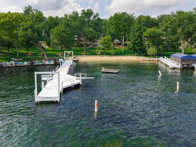 N2446 Knollwood DRIVE, Lake Geneva, WI 53147