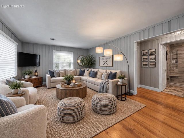 N2446 Knollwood DRIVE, Lake Geneva, WI 53147