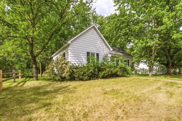 2112 Cleveland Street, Eau Claire, WI 54703