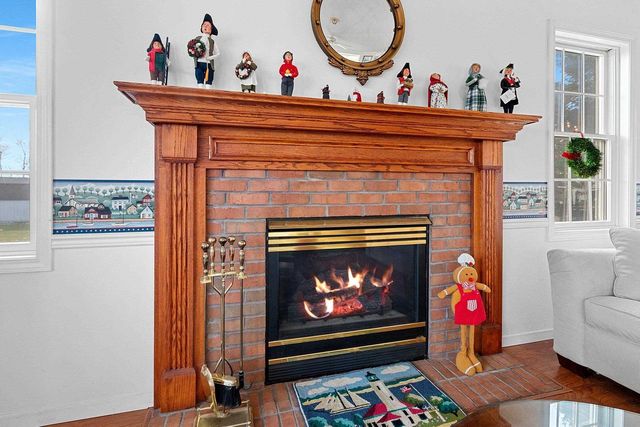 N1356 LAKESHORE ROAD, Kewaunee, WI 54216