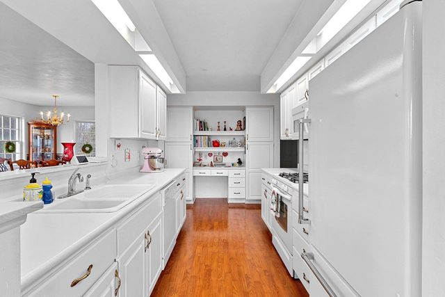 N1356 LAKESHORE ROAD, Kewaunee, WI 54216