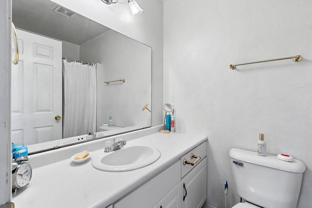 N1356 LAKESHORE ROAD, Kewaunee, WI 54216