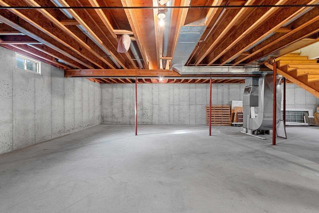 N1356 LAKESHORE ROAD, Kewaunee, WI 54216