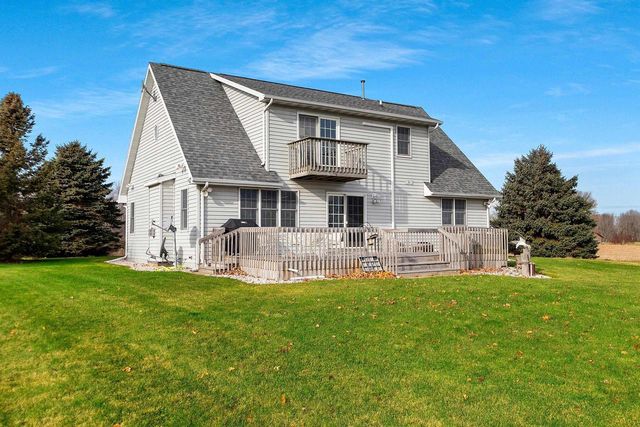 N1356 LAKESHORE ROAD, Kewaunee, WI 54216