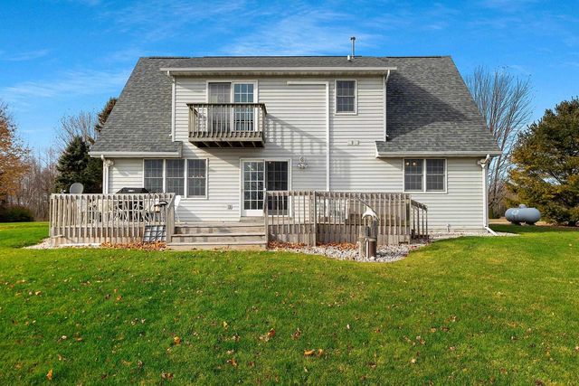 N1356 LAKESHORE ROAD, Kewaunee, WI 54216
